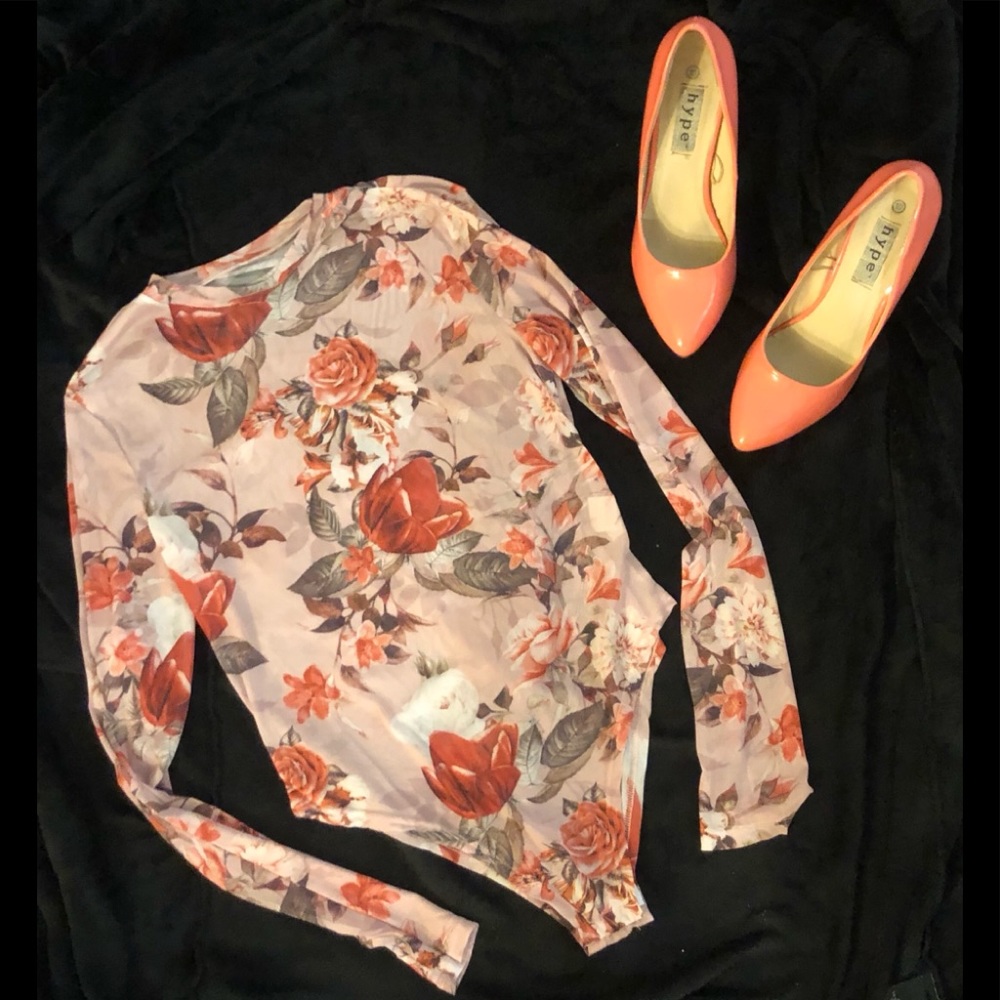 Hype Women’s Size 10 heels .